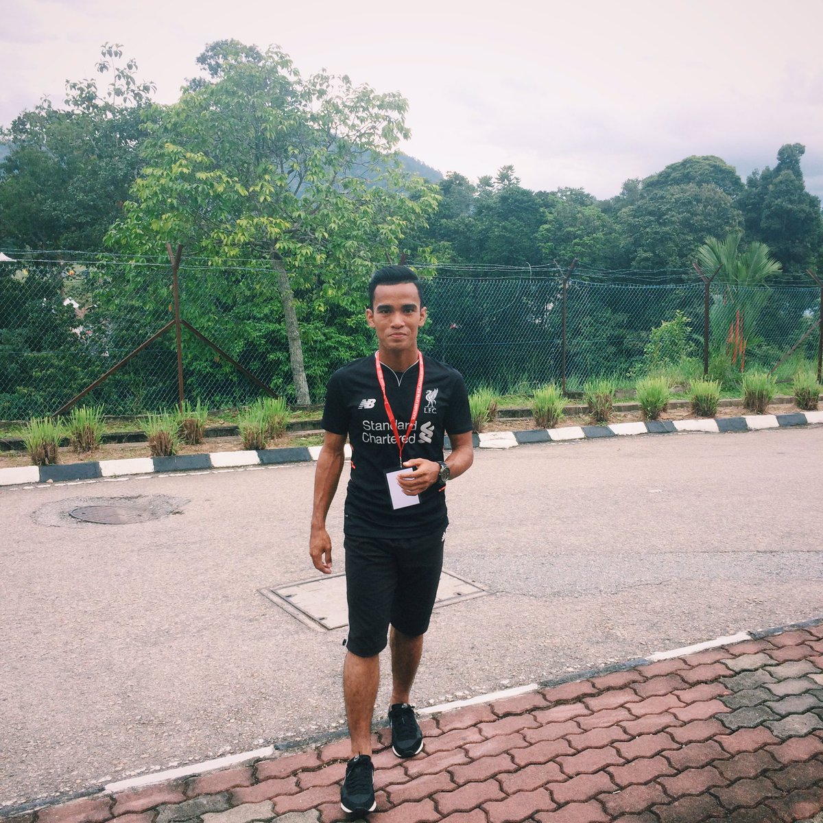 Dzulkar_naemm's tweet photo. Balik dulu gais. #gengkalahsukuakhir #KarismaKelantan #Karisma2K16 #UiTMPPFC #10 https://t.co/qiZ874fJKP