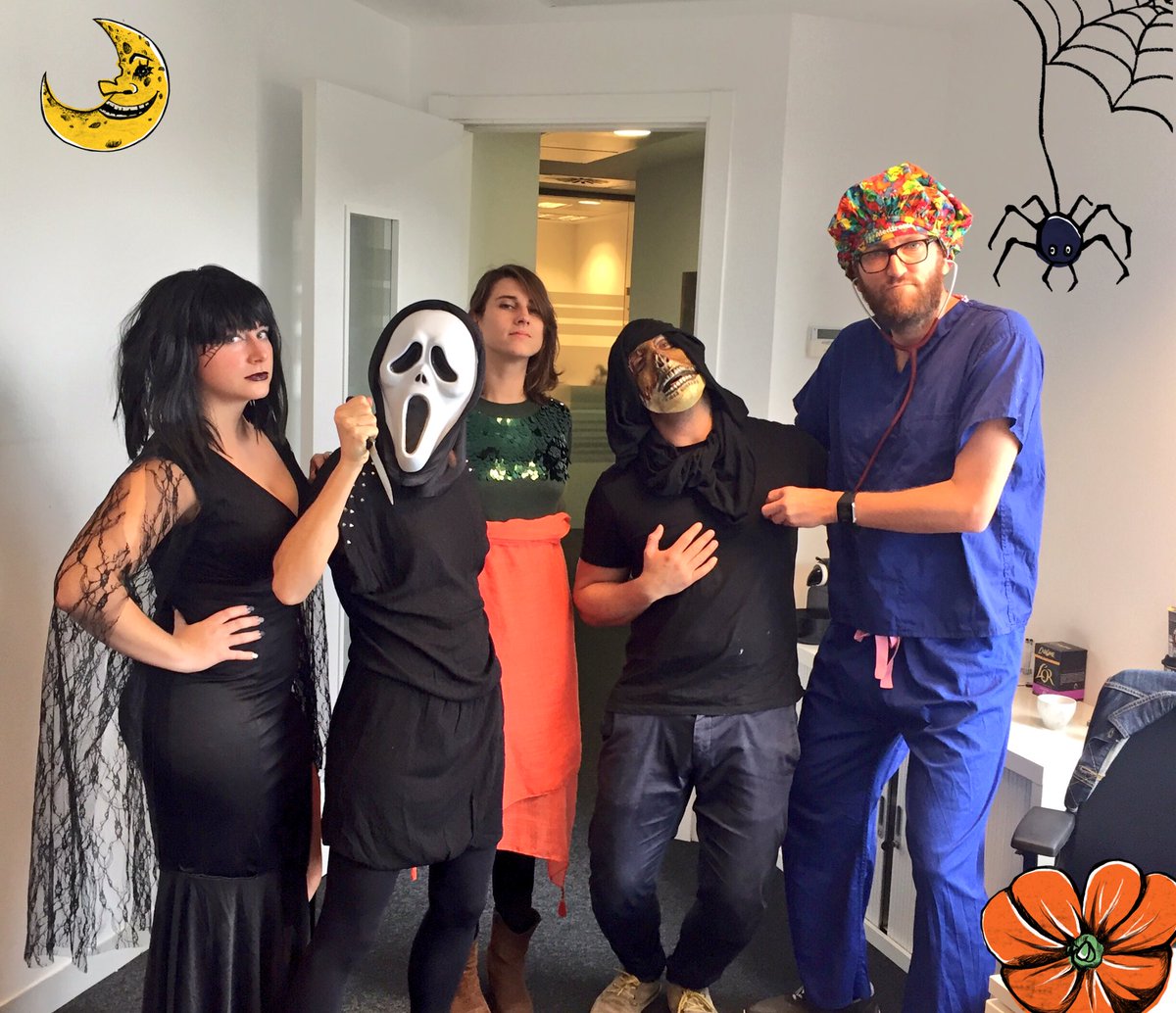 reflexaff's tweet photo. Happy Halloween ! #reflexcash #barcelona #AffiliateMarketing #OneTeam https://t.co/U2WuUQuhJS