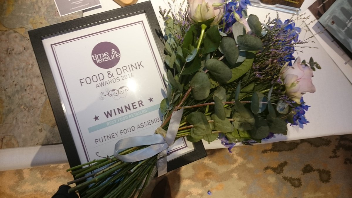 PutneyFA's tweet image. OMG we did it... We gotthe Best food retailer award from @timeandleisure today!!