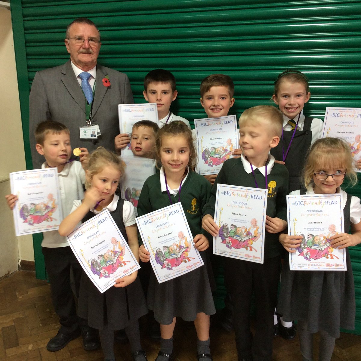 HeygarthPS's tweet photo. Congratulations to the children who completed the Summer Reading Challenge, reading at least 6 books! #BigFriendlyRead https://t.co/ahFSLn7Y2T