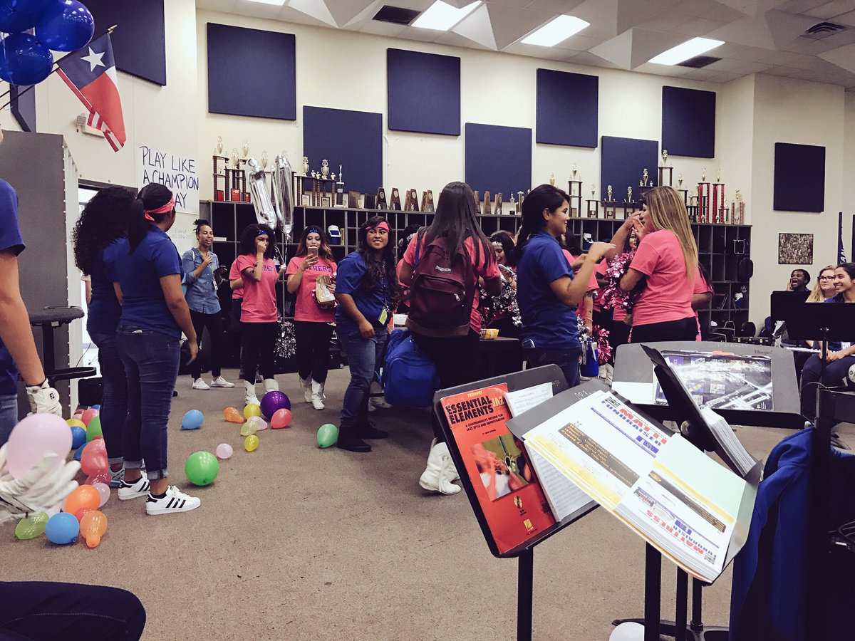 Geepettes's tweet photo. Sooo this happened Friday! Thanks again Band! Such a special moment that we'll all rememberโจ๐๐บ๐ฏ #memories #unity #ahhhgp #gpband #gdt https://t.co/fIv7Aj4vrT