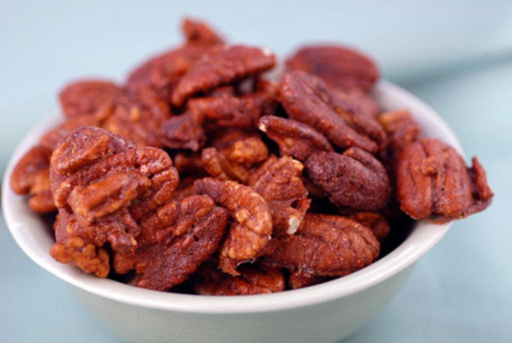 CookingDistrict's tweet image. Our #RecipeOfTheDay is a perfect snack -- Spicy Pecans  cookingdistrict.com/cd/recipes.nsf…