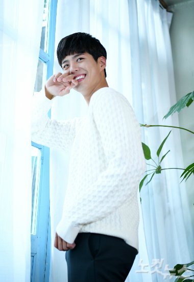 officialbogumph's tweet photo. [PHOTO] 161027 Park Bo Gum during his post drama interview with the press

© https://t.co/9mzrisDG0H
#ParkBoGum #PostDramaInterview https://t.co/XEqKsyUY3f