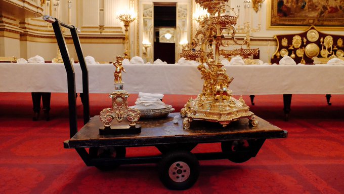 View image on Twitter