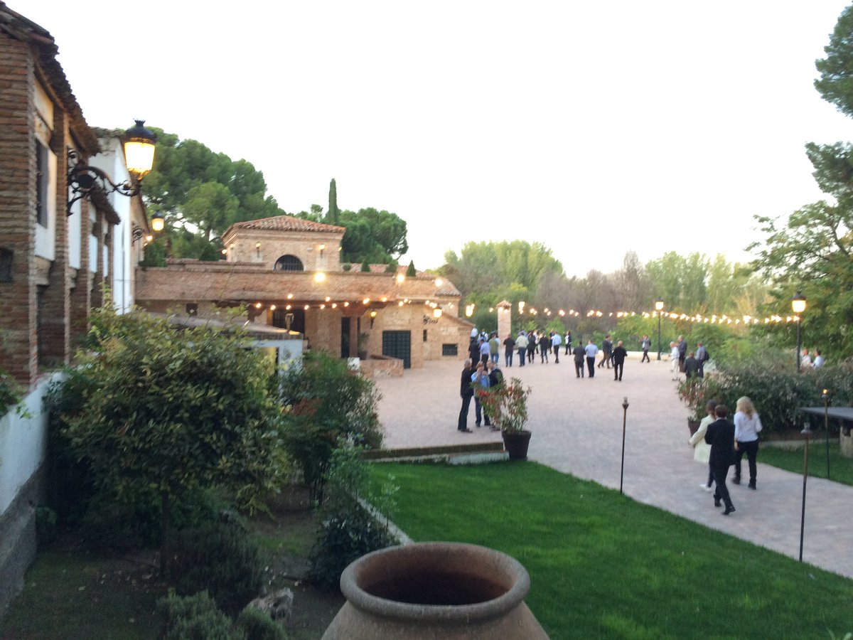 heytangi's tweet photo. Gala dinner in a beautiful venue hold by #IBM in #Madrid #ibmita
PurpleSquare Team with @DarrenPSC @MawsPSC @PurpleSqConsult https://t.co/tSLX7Qsn3x