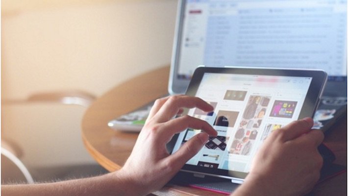 Medlium's tweet photo. Study: patients with low health literacy less likely to use digital tools https://t.co/ht4oWu8Jjd #mHealth #EHR https://t.co/tnI8Phg8Hq