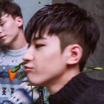 ilyseungkwann's tweet photo. wonwoo and his pout https://t.co/5yPKY9qbq2