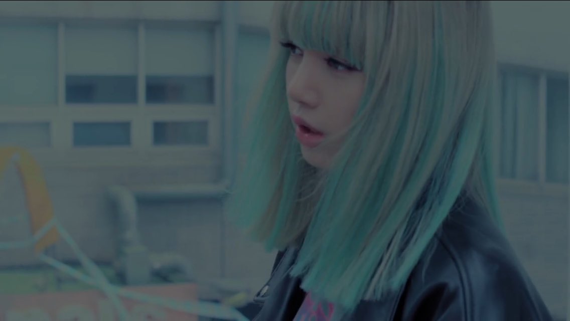 fullmoon_lisa's tweet photo. #STAY #SQUARETWO #블랙핑크 #BLACKPINK #LISA #리사 https://t.co/2L3Rc0s1M9