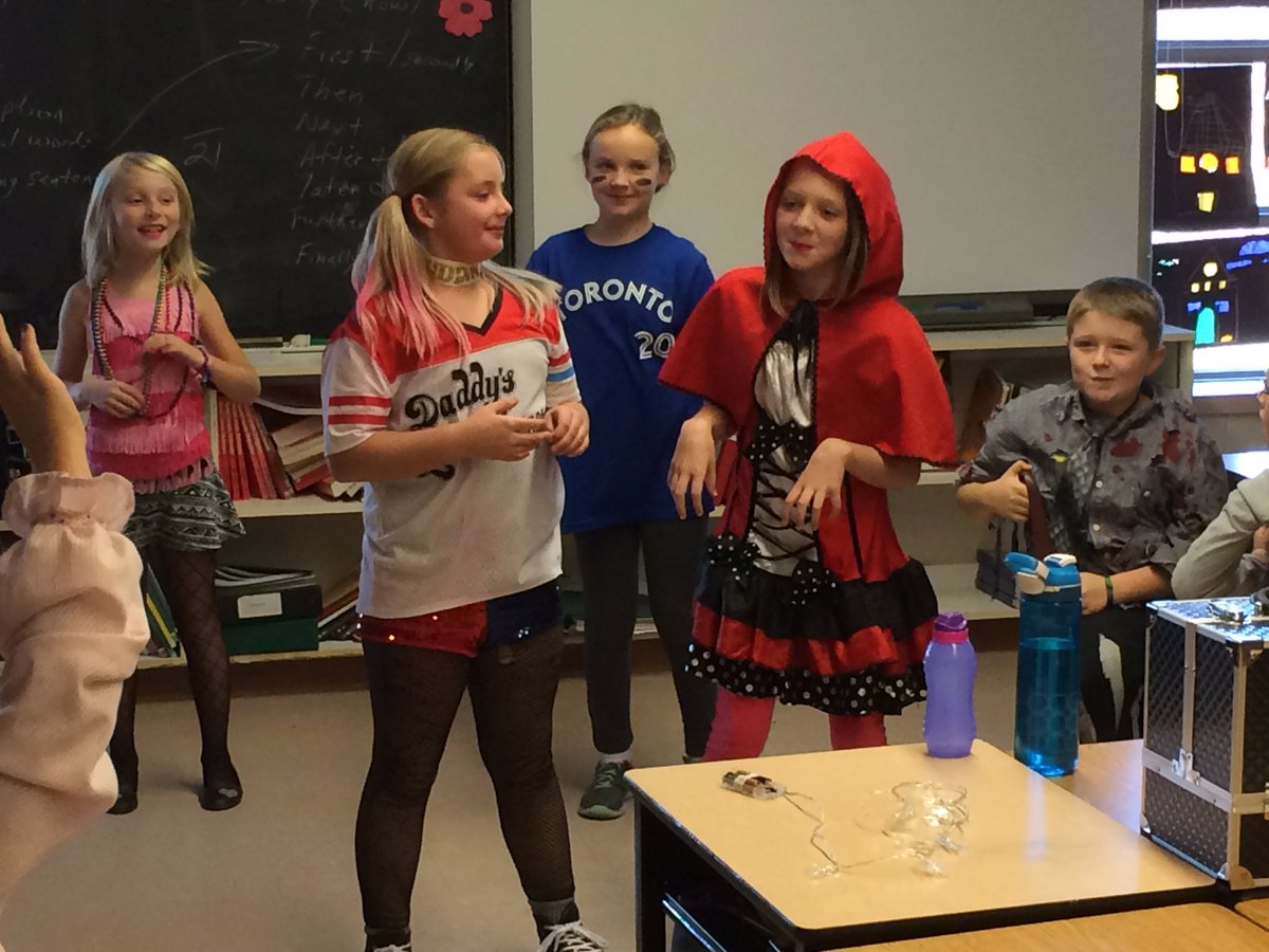 #team202 <a href="/Team202rps/">Team202</a> 
Halloween pantomime for a little scary fun.  Oooohhh. Booooo!!!