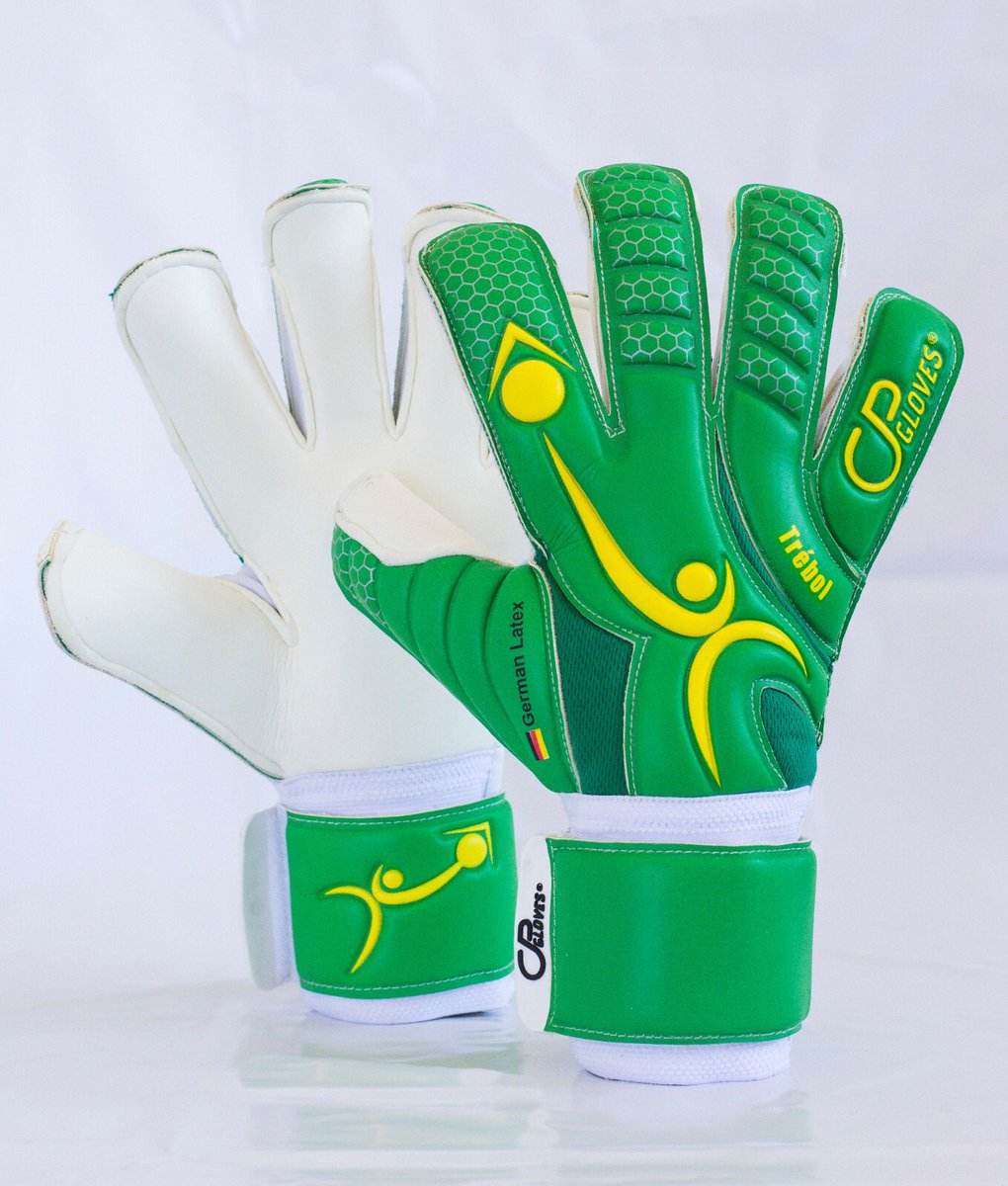 CPglovesES's tweet photo. ✋🏻 🆕 Os presentamos nuestro nuevo modelo #Trébol ☘️, corte #Ergoroll palma #GigaGrip con dorso y palma armada con 4+4mm de látex 🇩🇪.   🔝⚽️✋🏻 https://t.co/hkk5EnC8w7