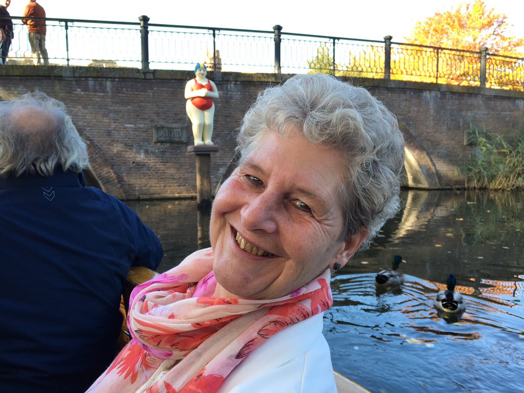 Die Badende nu niet alleen aan de bron van de Berkel, maar tot aan de monding in Zutphen. Super!! @WaterRijnIJssel