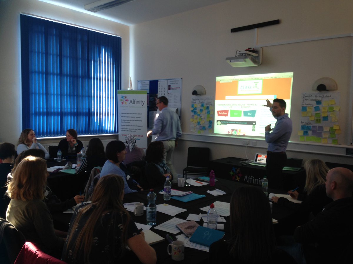 CLASS_PAL's tweet photo. Workshop day today! Helping and working with teachers! Thanks @YouthSportTrust Kevin Barton and also to all teachers attending! https://t.co/AKdik1NsXI