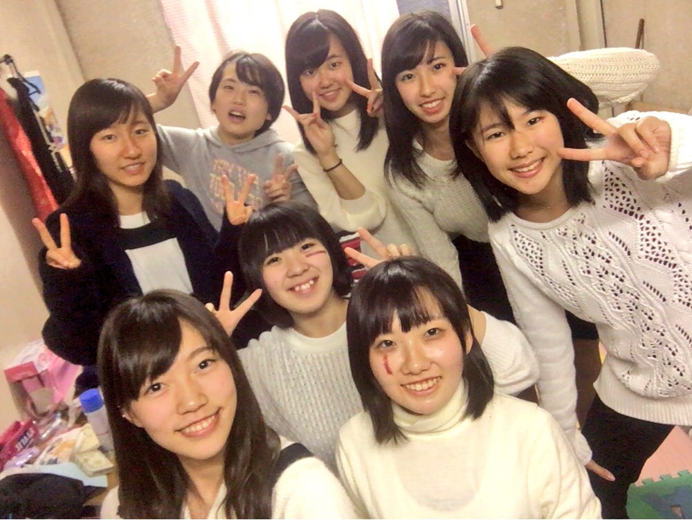 bot_k71's tweet photo. Happy Halloween 👻🎃🕸🍭💗

#ドレスコードは #白黒 https://t.co/7iXPfvAnVI
