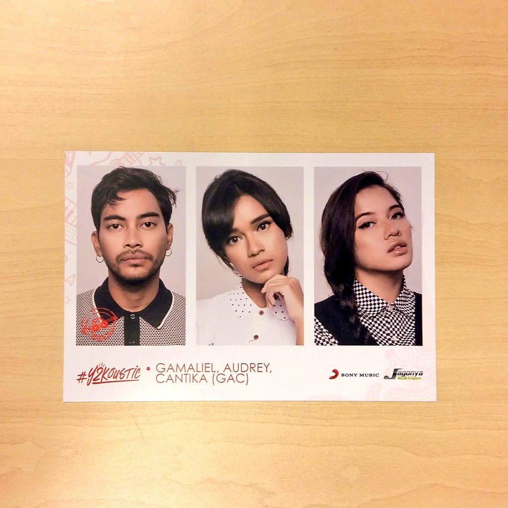 #SonyBuzz Mau postcard exclusive <a href="/isyanasarasvati/">Isyana Sarasvati</a> &amp; <a href="/GAC_music/">Gamaliél Audrey Cantika</a>?

Ayo dapatkan saat M&amp;G di <a href="/KFCINDONESIA/">KFC Indonesia (Jagonya Ayam!)🔥</a> besok. Limited edition lho!