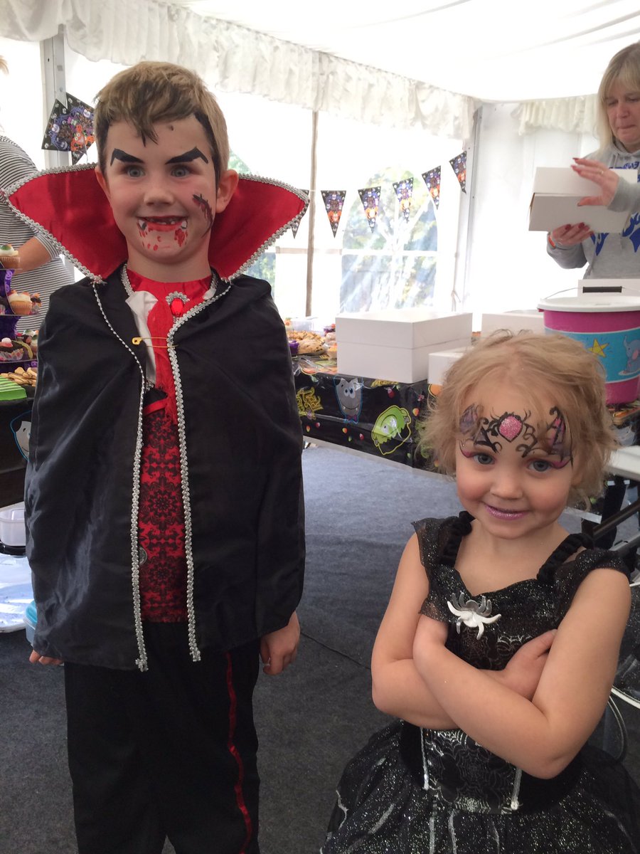 Happy #halloween everyone!  👻🎃🕸 #rubylaura xx