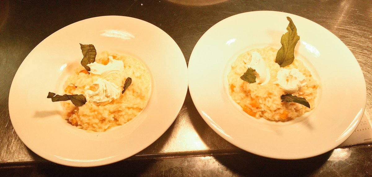 CBLimeStreet's tweet photo. Symmetrical risotto for your #MeatlessMonday always satisfies. A dash of orange squash adds to the #halloween vibes too! #HappyHalloween https://t.co/xMIsH20djS