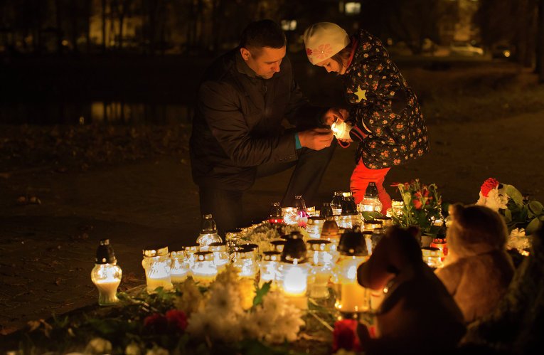 Black_Bomb's tweet photo. Tributes to victims of #Flight9268 https://t.co/rdFVbTRecs
