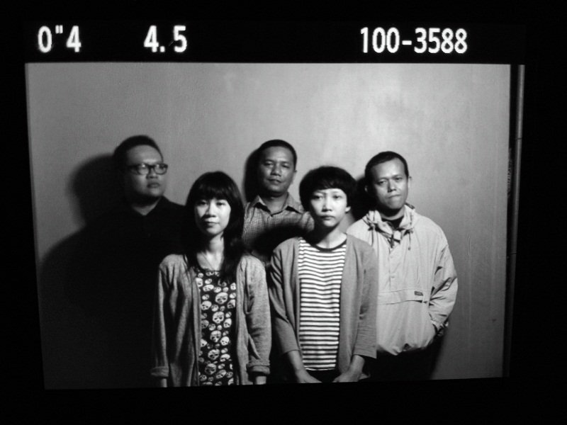 Kuartet Indie-pop Seaside Memilih Untuk Bubar
holynoisey.blogspot.co.id/2016/10/kuarte…