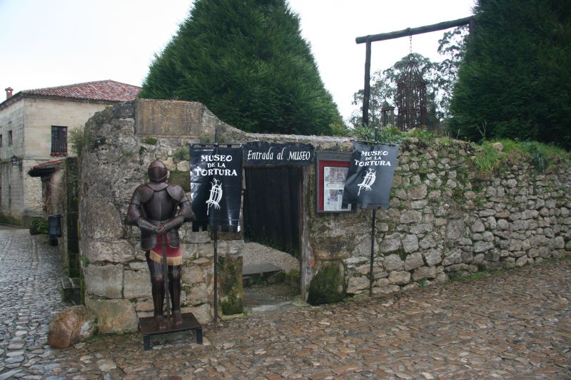 Los mejores lugares para un #Halloween terrorífico en #España 🎃🕸👻ow.ly/oIYP305vFwu #viajar