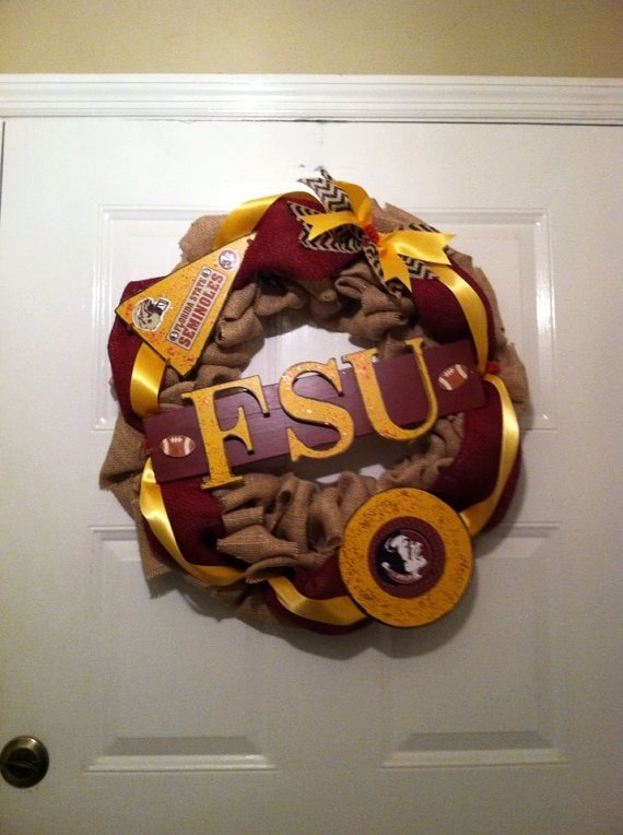lmcook30's tweet photo. FSU Collegiate Decor - https://t.co/8qrWnvEBOr #EtsyTeamUNITY #etsymntt #etsyseller #etsychaching #etsy #etsyspecialt #FSU #FSUdecor #ACC https://t.co/r0J7QsR5UY