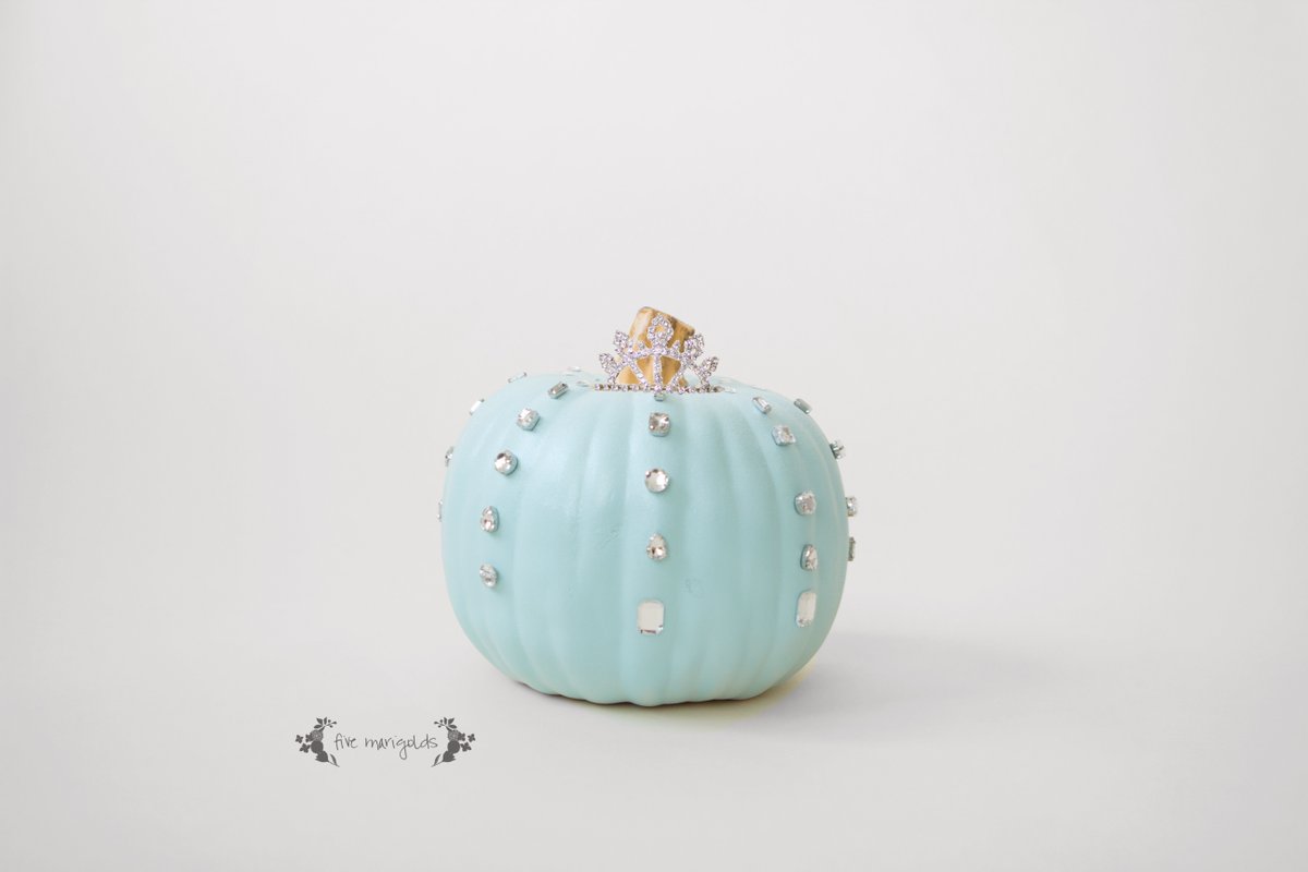 FiveMarigolds's tweet image. #HappyHalloween, everyone! goo.gl/SCweJT #princess #pumpkin