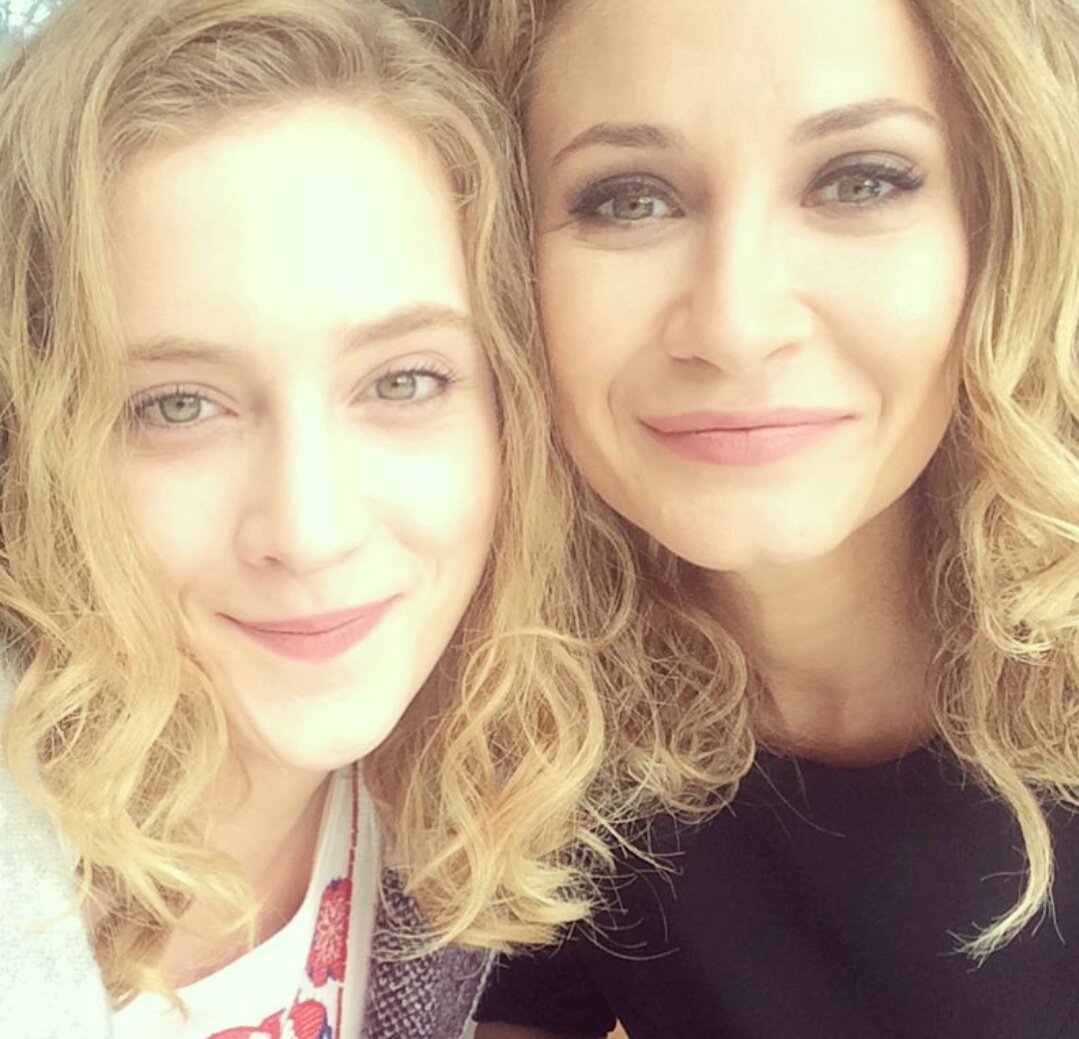 hayalkoseoglu's tweet photo. Set 💖 https://t.co/Or0AmyQWOQ