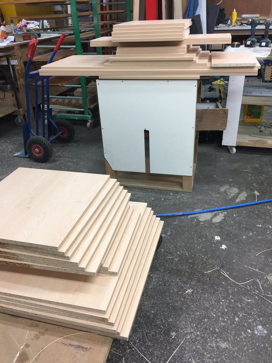 ThorsenJoinery's tweet image. Have given the #conturo and #MFK700 a good workout today. If you want an edgebander - DO NOT HESITATE, just get it! @Festool_GB #perfectedge