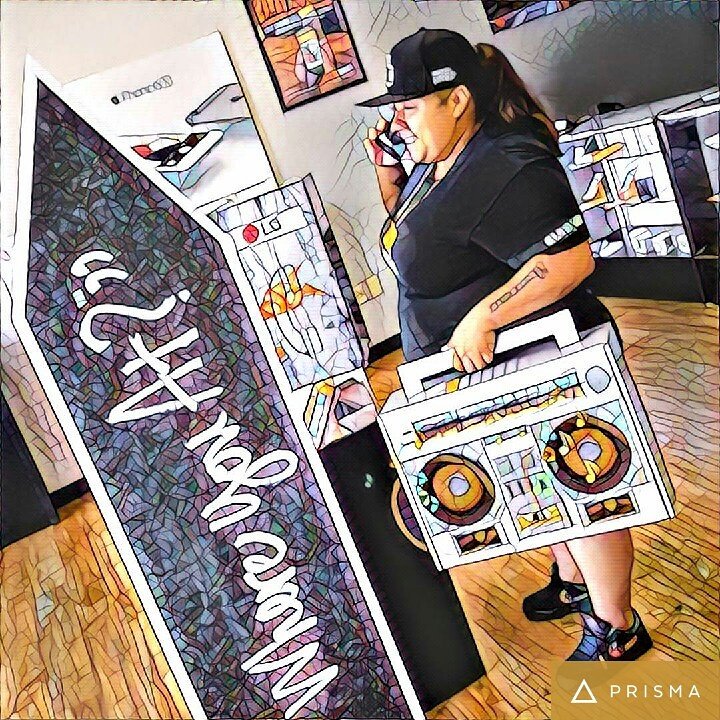 OfficialLadyPun's tweet photo. New location new deals new phones #WHEREYOUAT #CPAWIRELESS https://t.co/IIbnmKnRcT