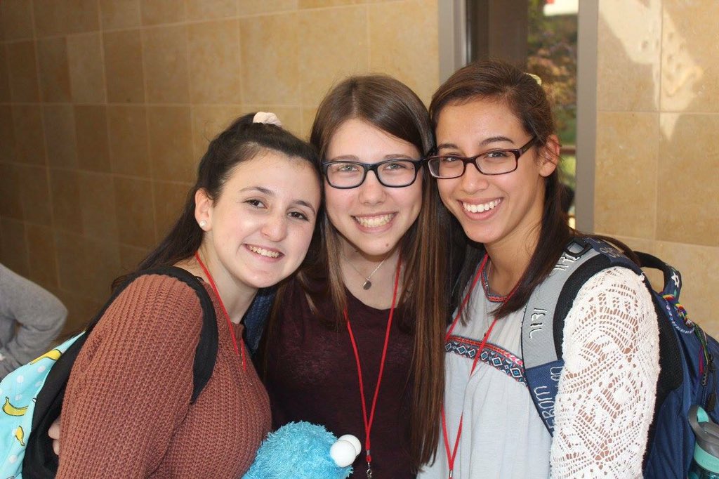 MAR_RCVP's tweet photo. A few highlights from #NFTYMARfall! Thank you all for an amazing weekend ✡️💘⚗️🎏💭 https://t.co/ZpMGJ31L5R