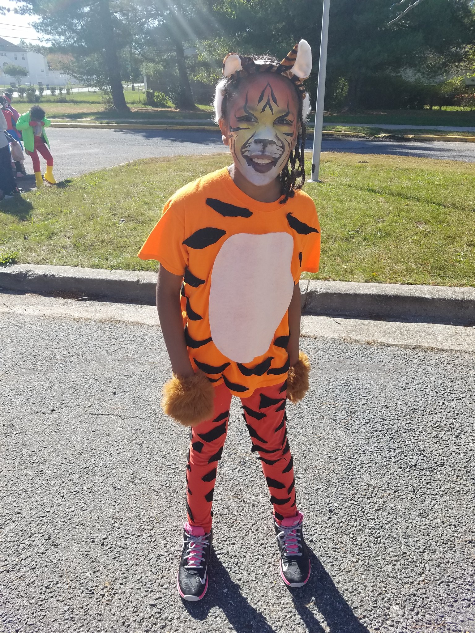 Iris McCarthy Lewis on X My daughter created her own tiger costume I painted her face gooddaydc FOX5HALLOWEEN https t tRSB4HThwj X