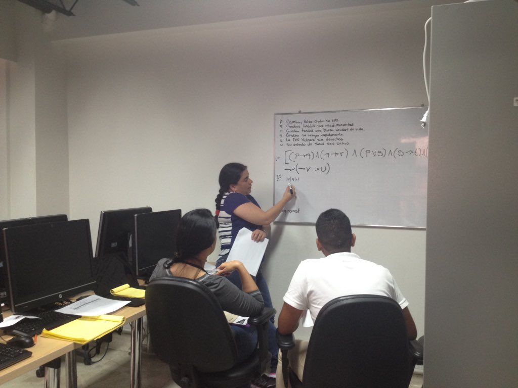 ccastano's tweet image. En la @UNADCALI vivimos los #CIPAS del curso #logicamat aprovecha estos espacios