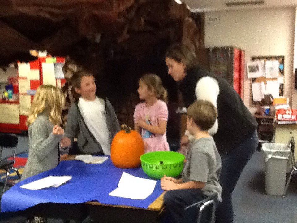 cantorclassroom's tweet image. Pumpkin math