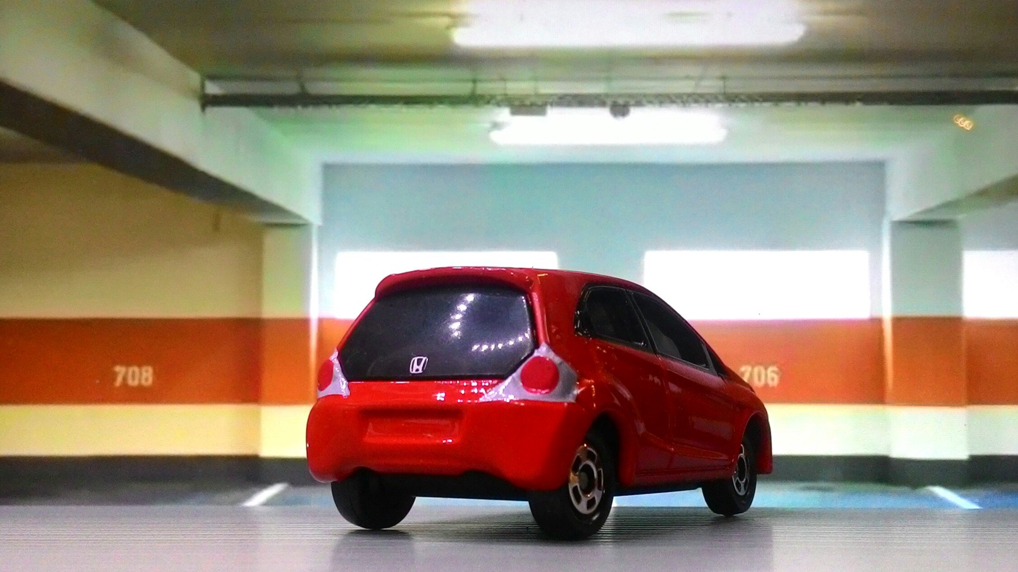tomica brio