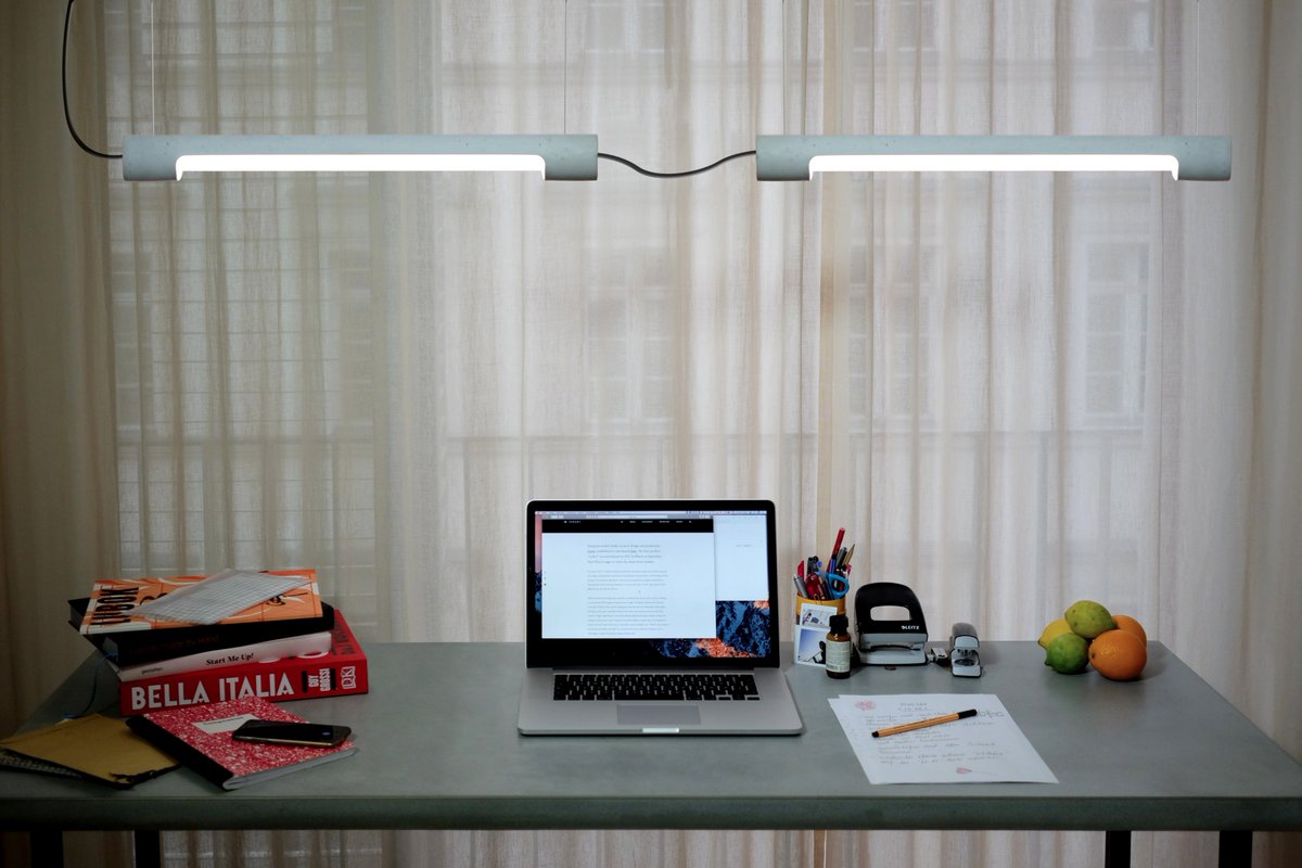 <a href="/Kien_official/">kiën</a>  at home! 
#homeoffice #daylight #healthy #productive #Focus #concentration #Wellbeing
