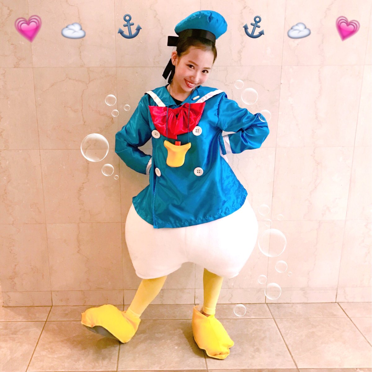 大野 莉昂 Happy Halloween 今年はドナルドになったよ これものりちゃんの手作り まこはバズだけどプリの背景の色と同化しとる 笑 まこりこ Halloween 大野 莉昂 Happy Halloween 今年はドナルドになったよ これものりちゃんの手作り まこはバズだけどプリの背景の色と同化しとる 笑 まこりこ Halloween