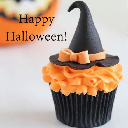 MeFragrance's tweet photo. We wish you happy #Halloween and lots of #fun with your friends and family, vampires and ghosts! #happyhalloween #trickortreat https://t.co/HbkLg9SMoz