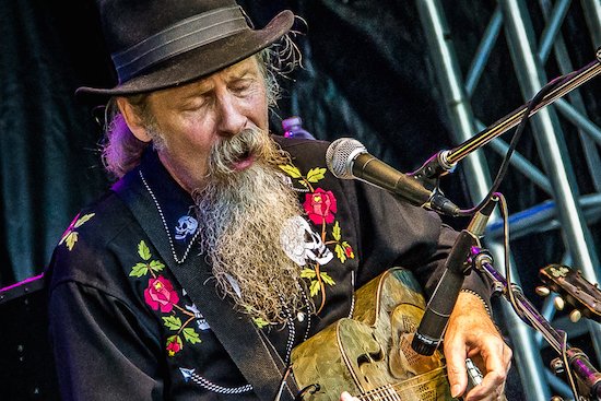 Pretoria! Just 8 days left to pledge for this very special #secretsoiree with Canadian blues musician Doc MacLean!! buff.ly/2e5dIfV