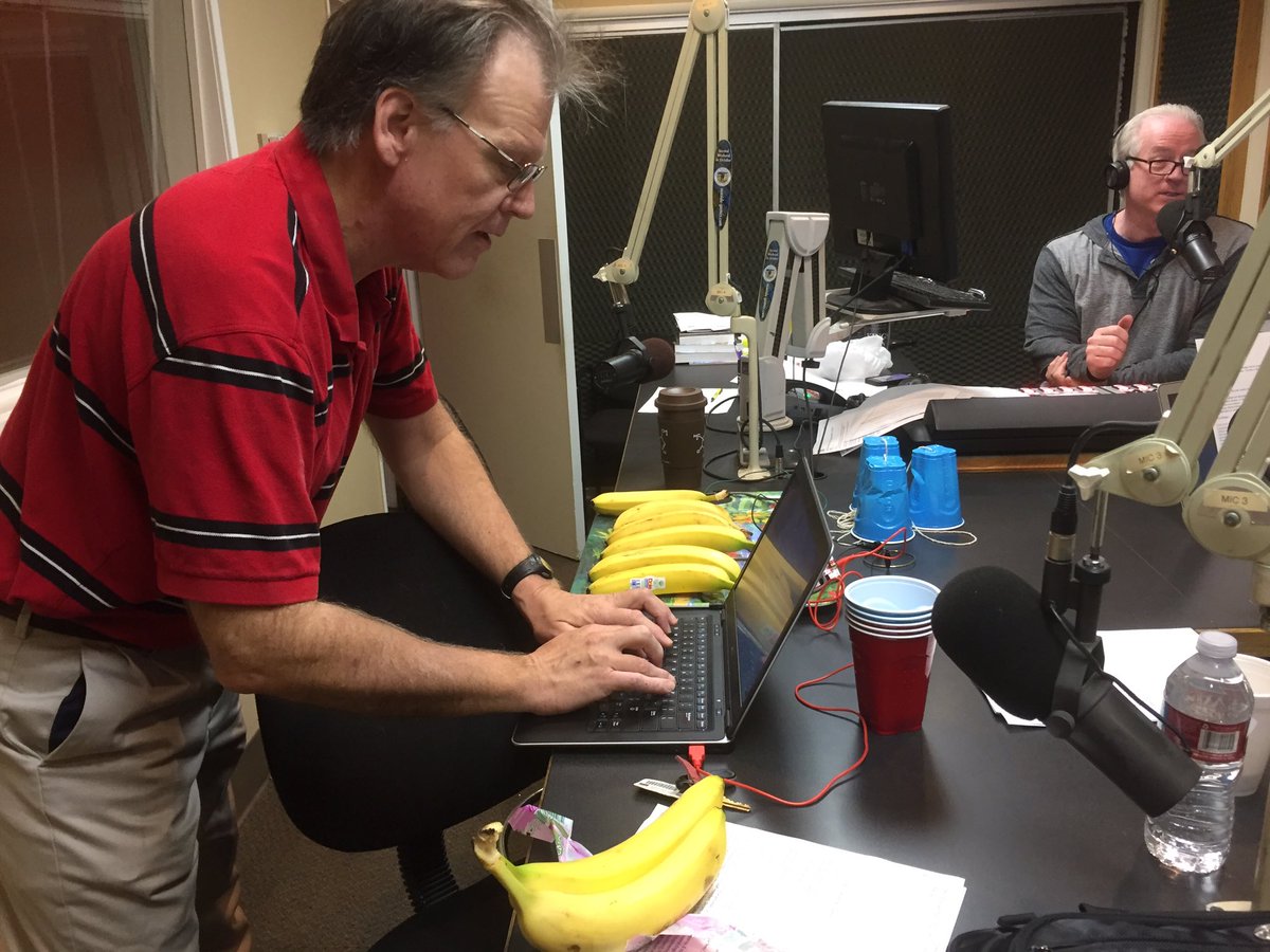 csuci's tweet photo. KVTA will live stream Prof of Chemistry Phil Hampton's banana piano in about 5 mins #CIScience https://t.co/uxqJlDcAcE