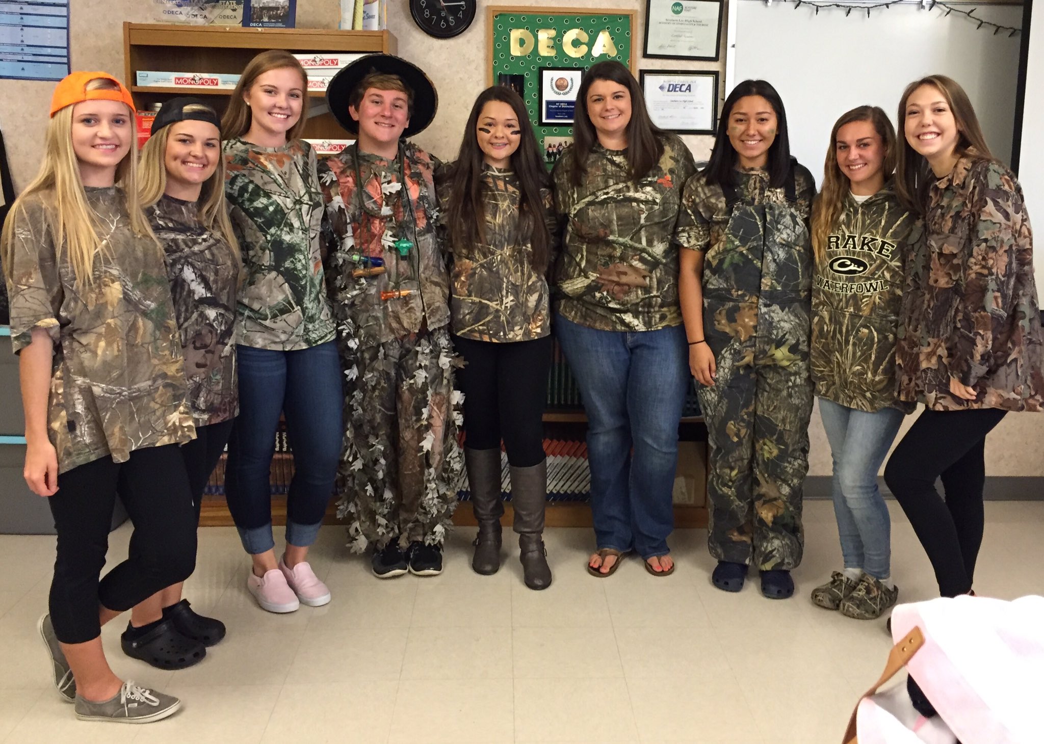 SLHS Academy of HT on Twitter: "It's Camo vs. Preppy Day at Southern Lee HS  and AOHT is ready! 🦃👔🐐👗 https://t.co/QkayGbs3MB" / Twitter