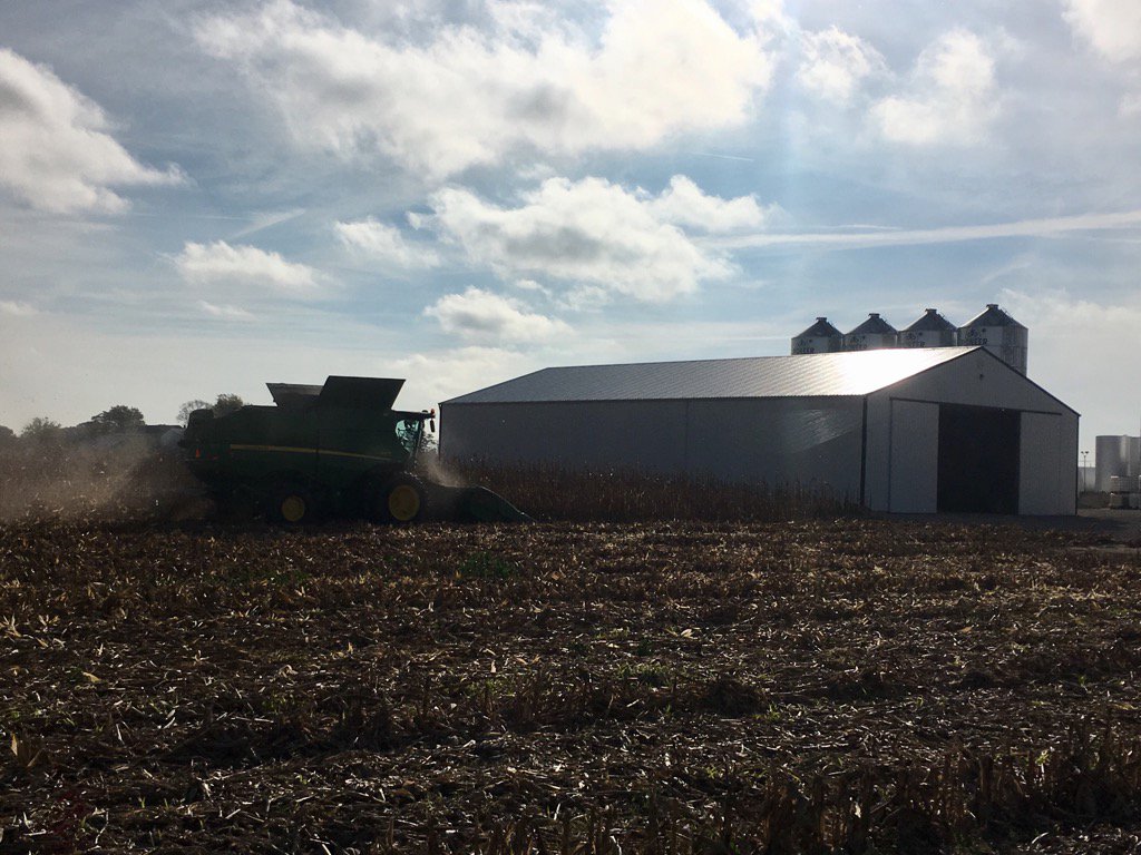 bradott_ag's tweet image. Great day for a corn plot. Preble Co. #plot16 @DuPontPioneer @PioneerNEast