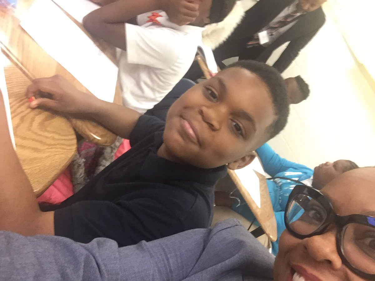 DrEmilyAMassey's tweet image. Devonte is brilliant! @Bunche_Chargers #APSMainThingMainThing @DonyallD @ATLsuper #CalibrationMatters