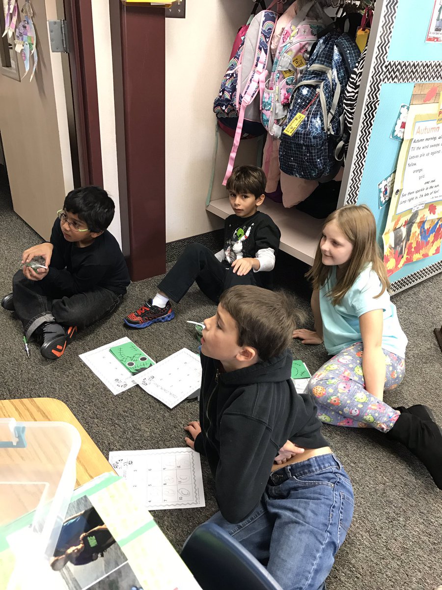 FESsharp2's tweet image. Halloween Centers 2016!