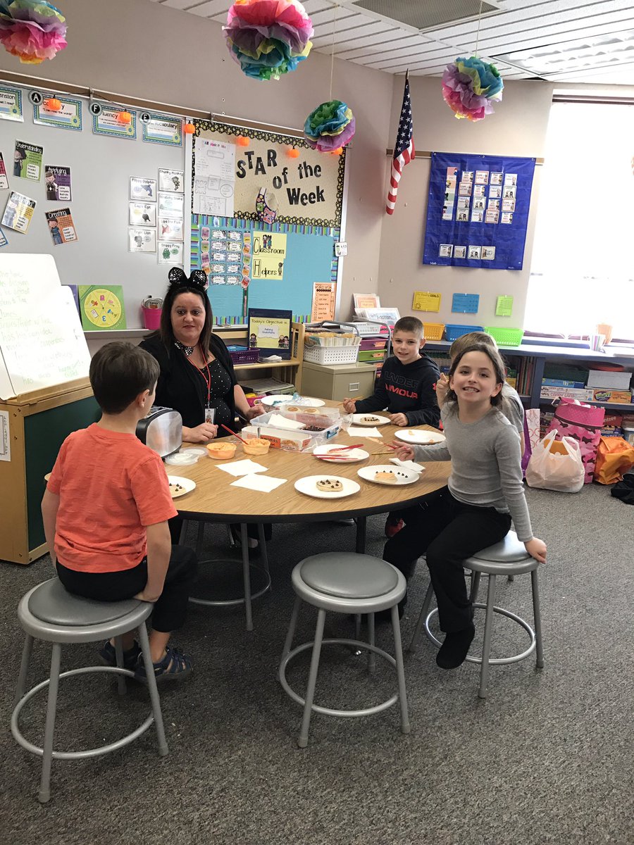 FESsharp2's tweet image. Halloween Centers 2016!