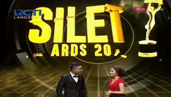 Bang bro @JuanBenedict &amp; <a href="/15natashawilona/">Natasha Wilona</a> at #SiletAwards2016 <a href="/Silet_Indigo/">Silet_Indigo</a> <a href="/OfficialRCTI/">RCTI</a>