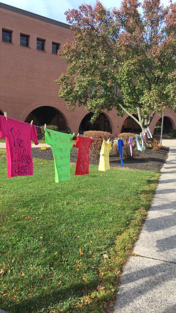 #Frostburg, come step by our clothesline project ❤️ ‼️#LoveShouldNeverHurt #domesticviolenceawareness