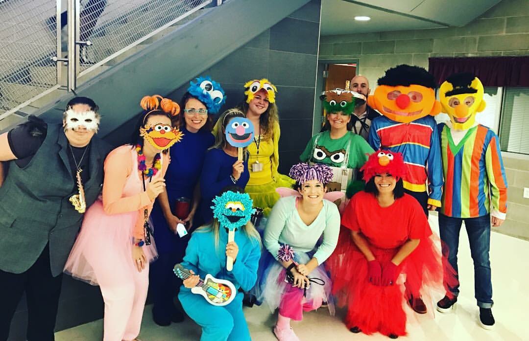 EsthayMichelle's tweet photo. #LHSspiritdays @lewisvillestuco https://t.co/sFuM0qcdFm
