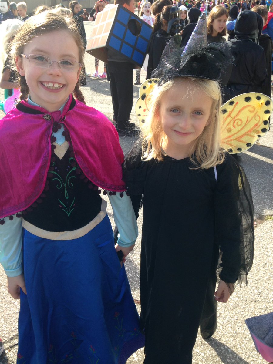 TDSB_Lulham's tweet photo. Happy Halloween! https://t.co/pelxZhBKjU