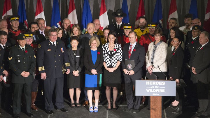 AHS_media's tweet photo. Alberta Health Services and emergency partners recognized for Wood Buffalo wildfire response. https://t.co/L8Ckn8Bi7o #fmmfire #abhealth https://t.co/RHHj31iF53