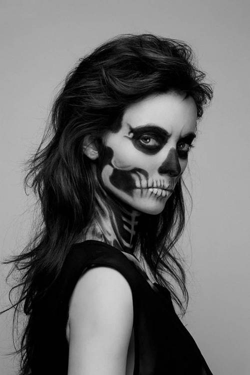 EmyWaltersRpg's tweet photo. #HalloweenMarauders *me depêche d'entrer dans la Grande Salle* https://t.co/1bBXMwHyWR