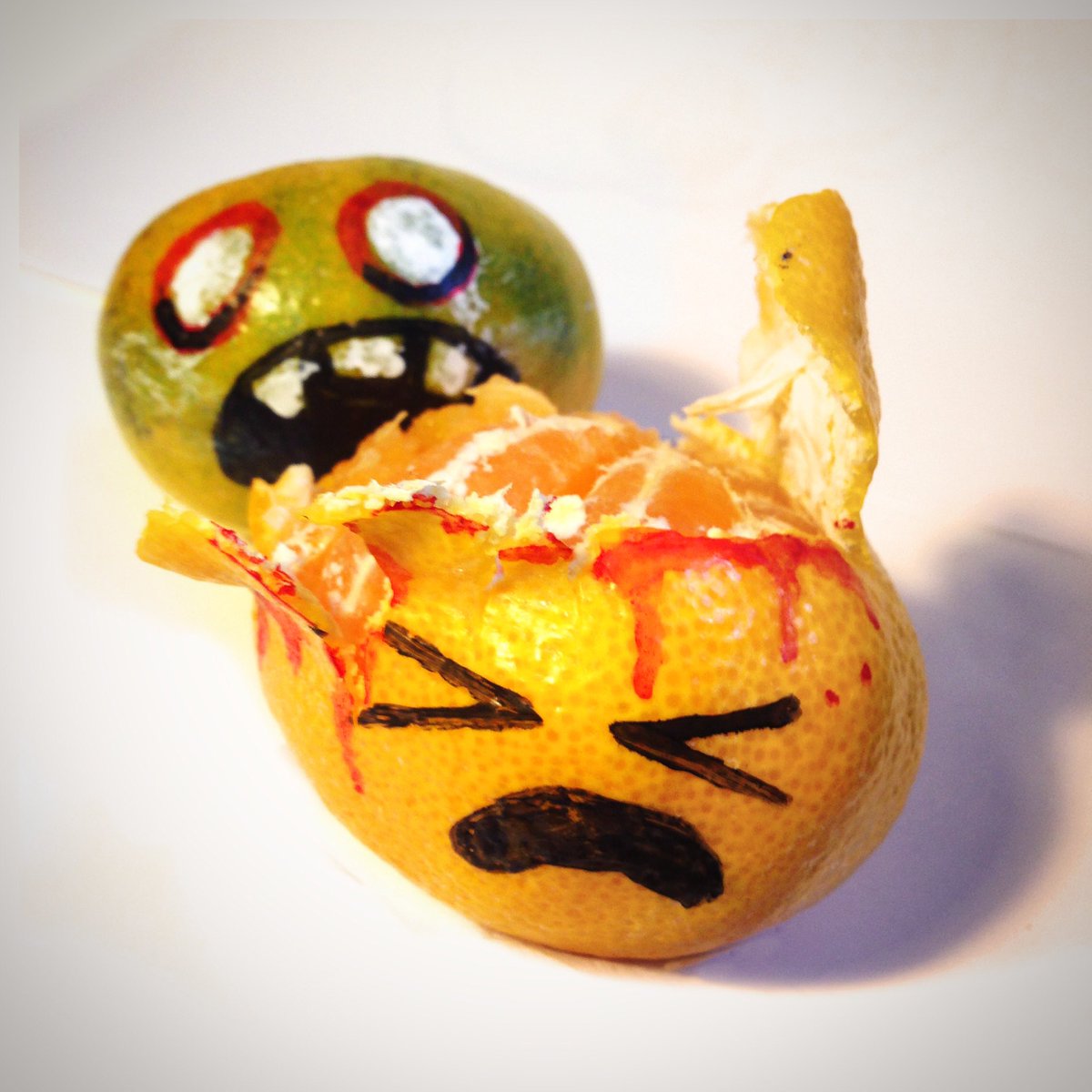 doodlebank's tweet photo. I love the green ones! Happy #Halloween! #satsuma #zombie #froodle https://t.co/j73UvzDW8O